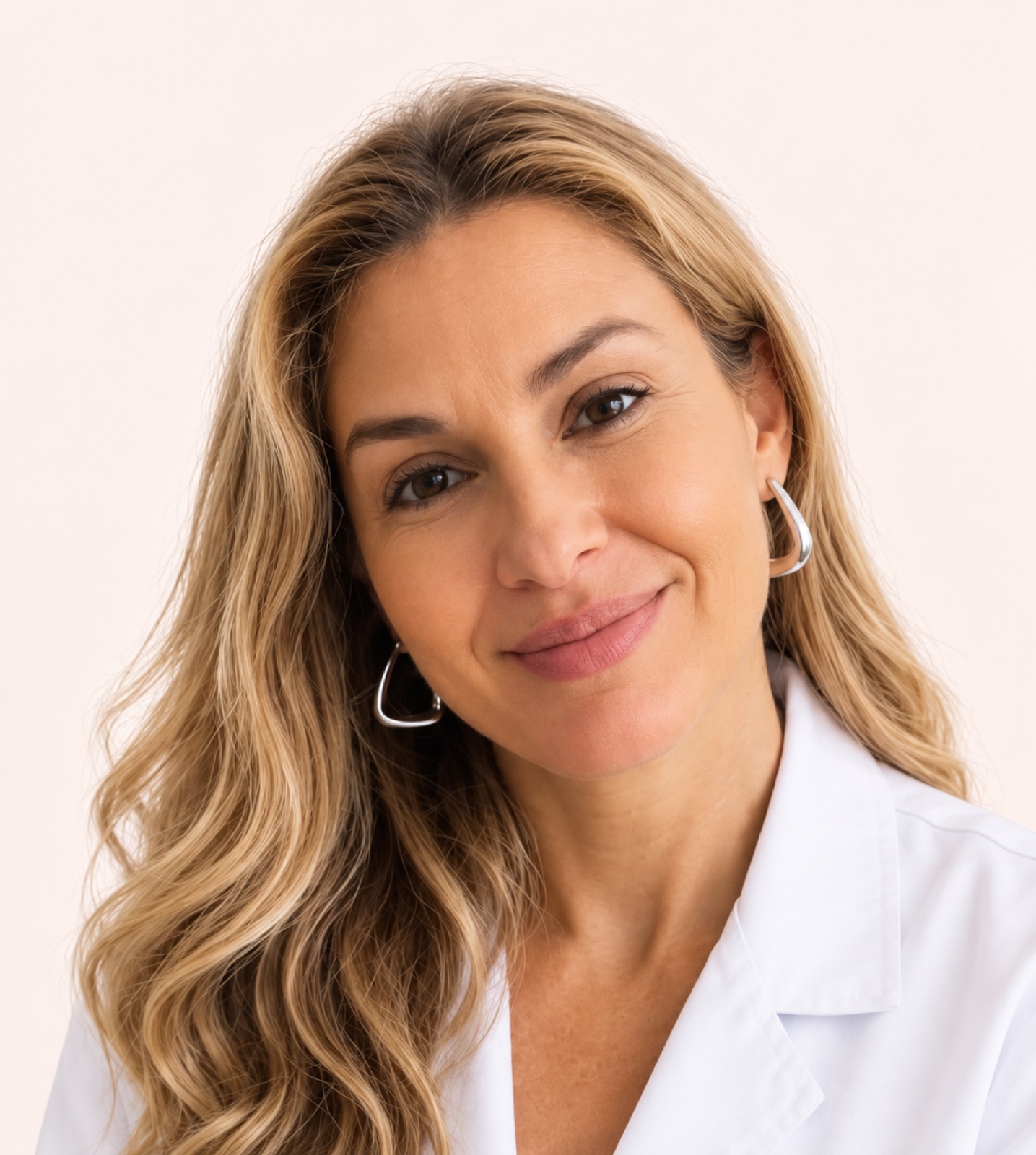 Dr Cecilia Ardaist